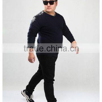 New men's thickened V collar fat code add fertilizer men's thermal underwear coat