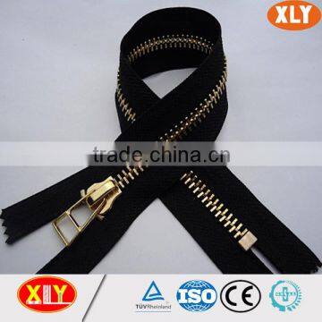 2015 hot sale 4# close end metal zipper for jacket