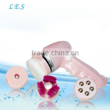 Rechargeable electronic face cleanser