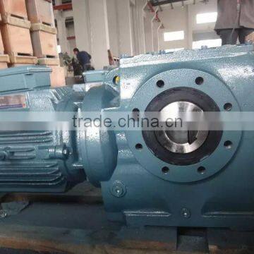 S67 SAF67 Ratio of 11.55 ~ 227.20 gear box motor helical gears hardened tooth surface modular one-piece gear speed reducer