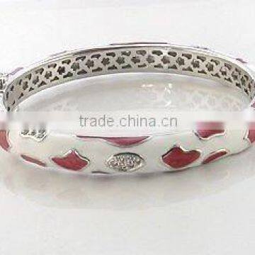 White Enamel Fashion Elegant Bangles