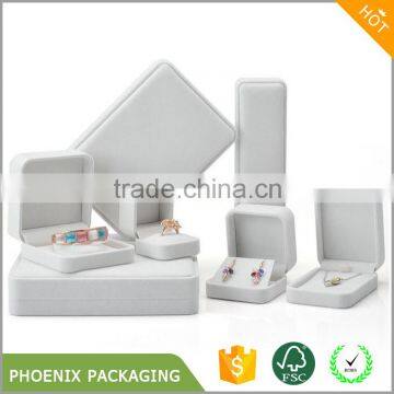 High quality jewelry tin packaging box wholesale in Shenzhen