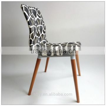 TDSM-32-2 QVB HANGZHOU JIANDE TONGDA BEECH WOOD ROUND LEG NATURE COLOR ZEBRA-PRINT PU LEATHER DININING CHAIR