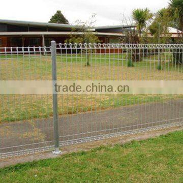 Roll top mesh panel playground fencing