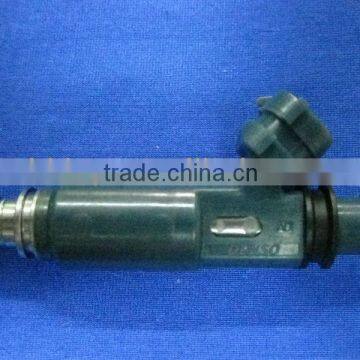 Very Hot Auto Fuel Injector For Toyoa Corolla OEM 23209-11120