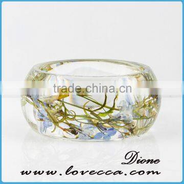 Nice Real Flower in Simple Clear Epoxy Resin Bracelet Bangle