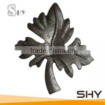 New Design Decorative Metal Leaf Ornament Designs