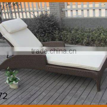 Luxury Rattan Chaise Lounge Ningbo