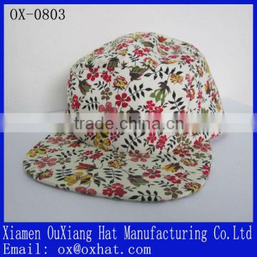 China manufacturer customised logo floral 5 panel cap