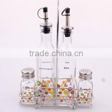 4pcs Square Glass Oil Bottle and Spice Jar With Metal Lid in a Metal Rack