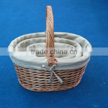 Handmade wicker household decorations Wicker basket of fruit Brown retro basket Weaving crafts basket Spring outing picking bask