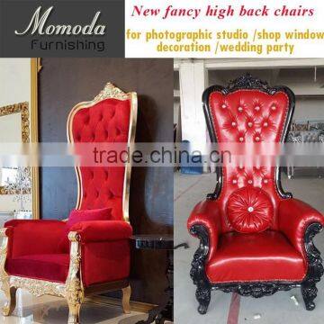 YM01Throne Chair - Queen Chair Upholstered in Luxurious Tufted Purple Velvet photo-4