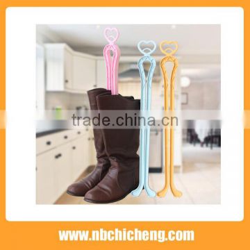 Wholesale Factory long straight plastic boot holder, plastic shoes holder, boot clip