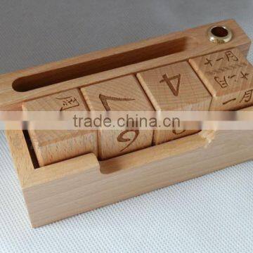 Customed Wooden Calendar for Home Decoration