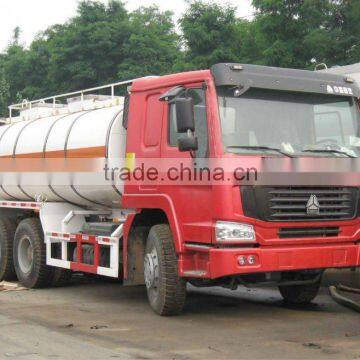 SINOTRUK HOWO 6X4 Fuel Tank Car