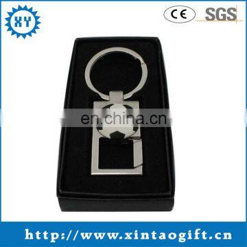 Wholesale custom made metal football club keychain