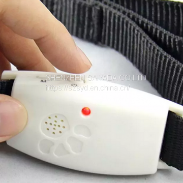 Ultrasonic Pest Repeller for Dogs or Cats photo-4