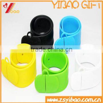 Convenience Silicone/Rubber/pvc usb slap bracelet