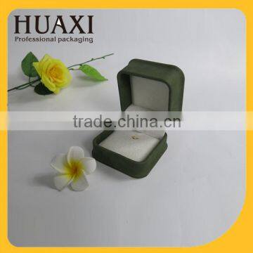 custom made luxury plastic jewelry box velvet jewelry box