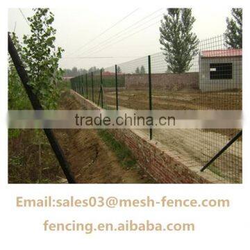 Cheap Holand Euro PVC coated fence from China Alibaba(XINLONG)