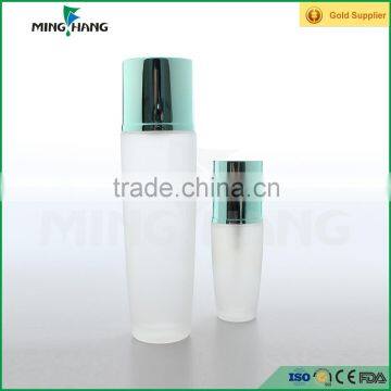 120ml glass skin care packaging bottle with Plastic cap