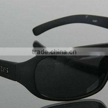 2013 plastic sun glasses for man yiwu wholesale