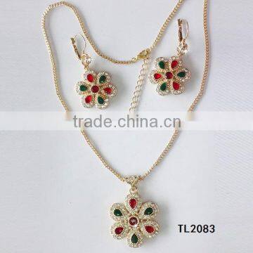 Wholesale fashion jewelry gold necklace set flower necklace pendent