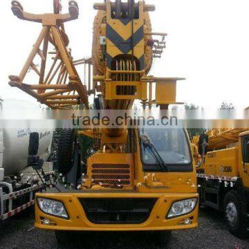 Truck Crane QY20B.5 with conform manipulation