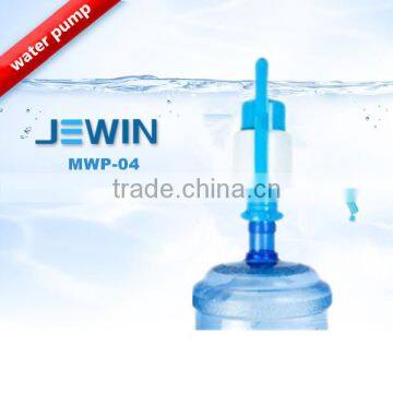 Blue color manual bottled water pump outdoor easy use