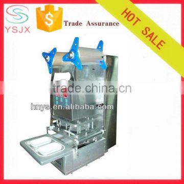 Automatic disposable lunch boxes sealing machine