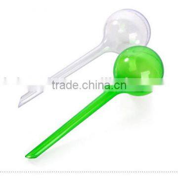 Plastic automatic water globe/Plastic plant watering ball