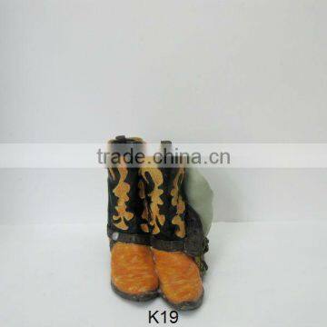 K19 vintage shoes home decoration figurine made of resin material