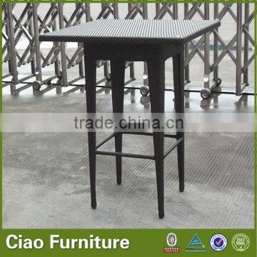 Outdoor coffee shop high bar table