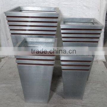 The Square Zinc/Galvanized flower garden pots and planters