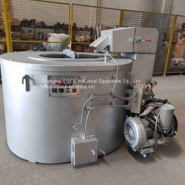Aluminum melting furnace with natural gas