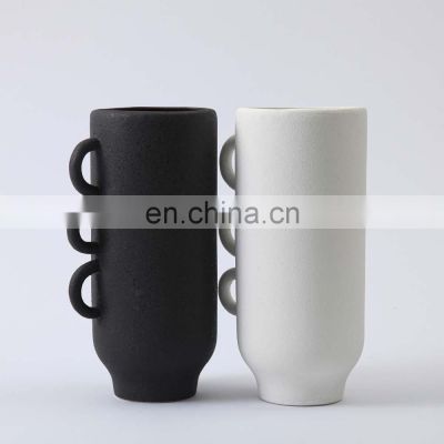 2021 Nordic Minimalism Ceramic Handcraft Matte Porcelain Three Wings Cylinder Flower Vase