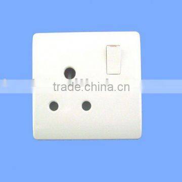 wall switched socket
