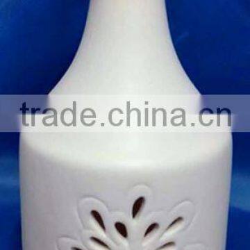 Ceramic porcelain cut out window t-light holder latern