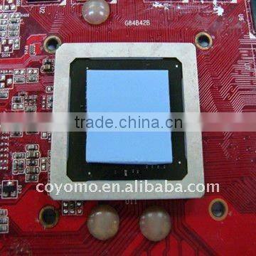 Heatsink pad of high thermal conductivity