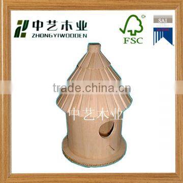 China Supplier Wood Crafts Wholesale Modern Design Hang Christmas Wooden Bird House