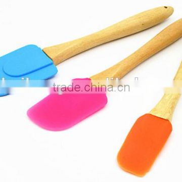 3 piece rubber wood & silicone spatula set