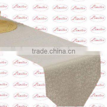 Polyester Jacquard Shining Satin Table Runner, Wedding Banquet Table Runner photo-3