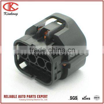 Yazaki 12 Pole Female Waterproof Auto Electrical Connector 7283-8722-30 photo-2