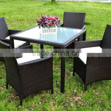 Dining table and chair,Rattan Dining table design