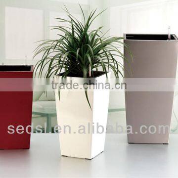 square self-watering flower pots plastic liners