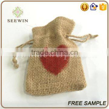 heart-shaped jute bag for packing