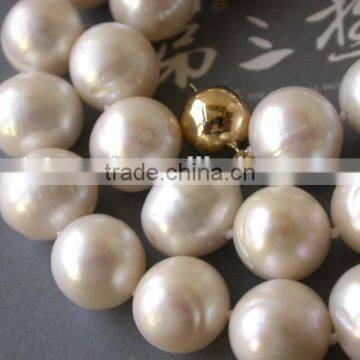 4.5-5mm White Akoya Saltwater Pearl Necklace photo-2