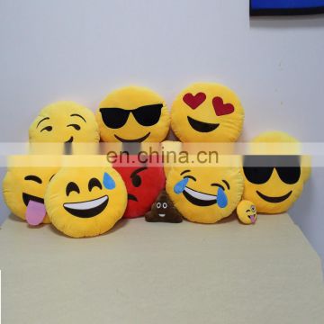 Stuffed Emoticon Emoji Pillow Plush Toy Message Round Shape For bedding Filling with Cotton China manufacturer factory wholesale