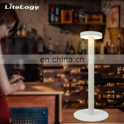 Popular aluminium chargeable side bedroom lights bed table lamp decor