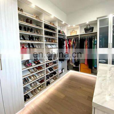 Customized Wardrobe Colorful Wall Walk in Bedroom Furniture Closet Wooded wardrobes